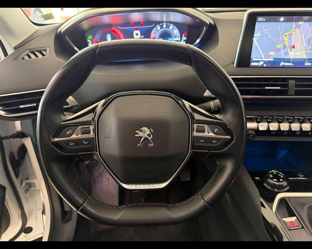 Peugeot Peugeot 3008 usata, con GPS