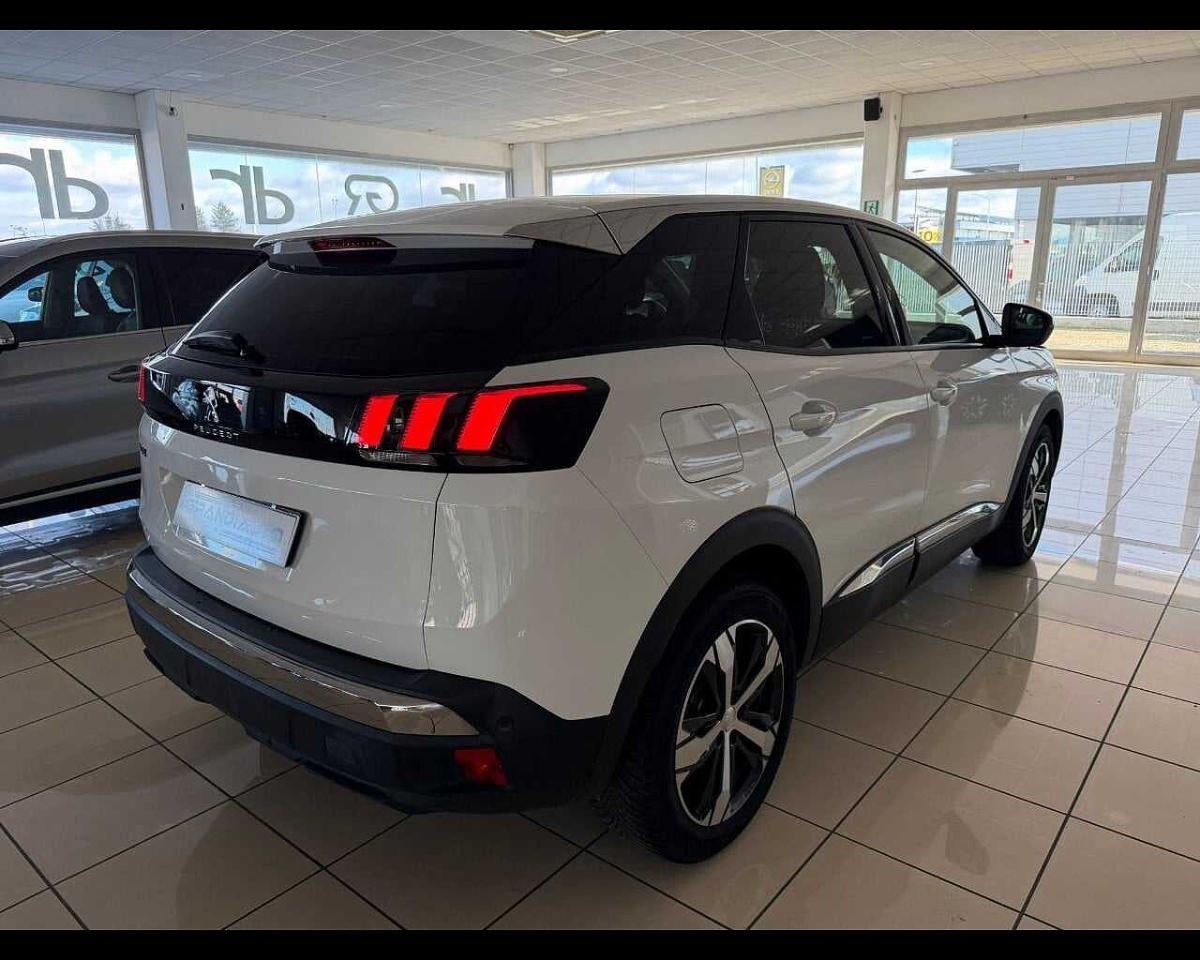 Peugeot Peugeot 3008 usata 16