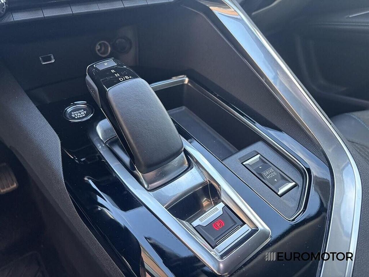 Peugeot Peugeot 3008 usata 6