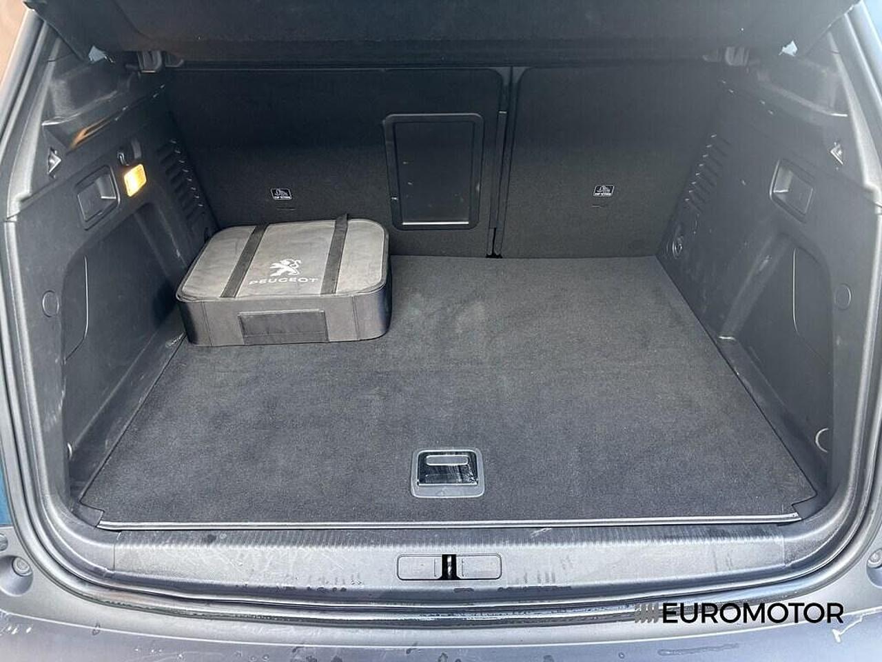 Peugeot Peugeot 3008 usata 17