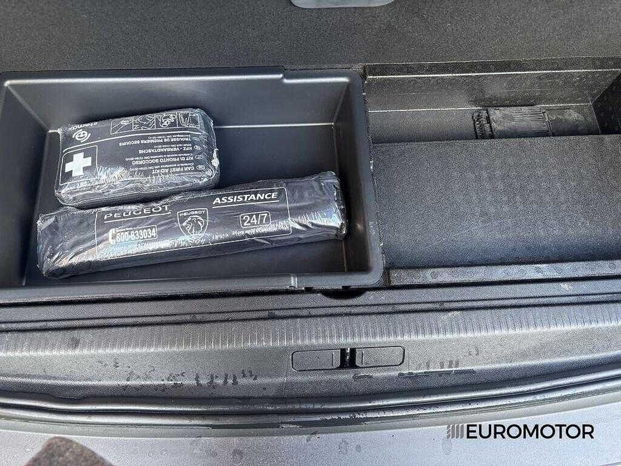 Peugeot Peugeot 3008 usata 18