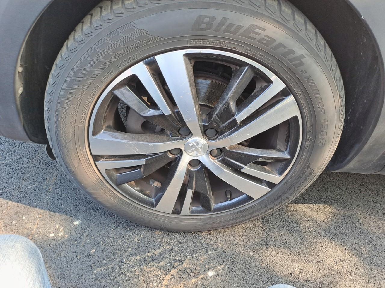 Peugeot 3008 - Foto 3
