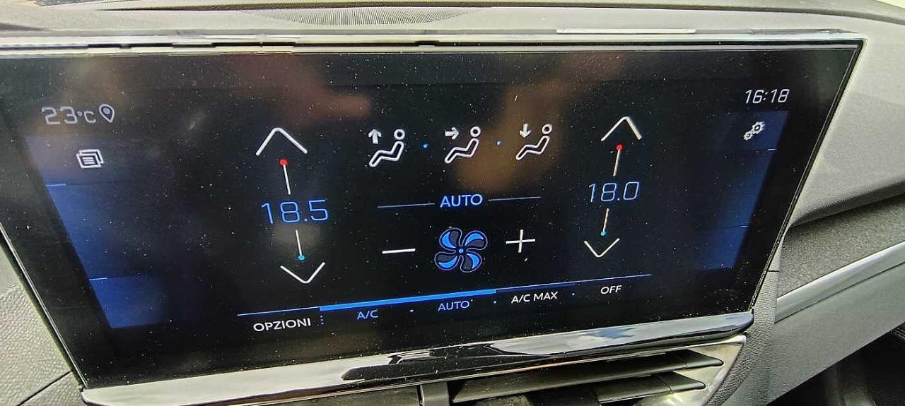 Peugeot Peugeot 3008 usata, con GPS