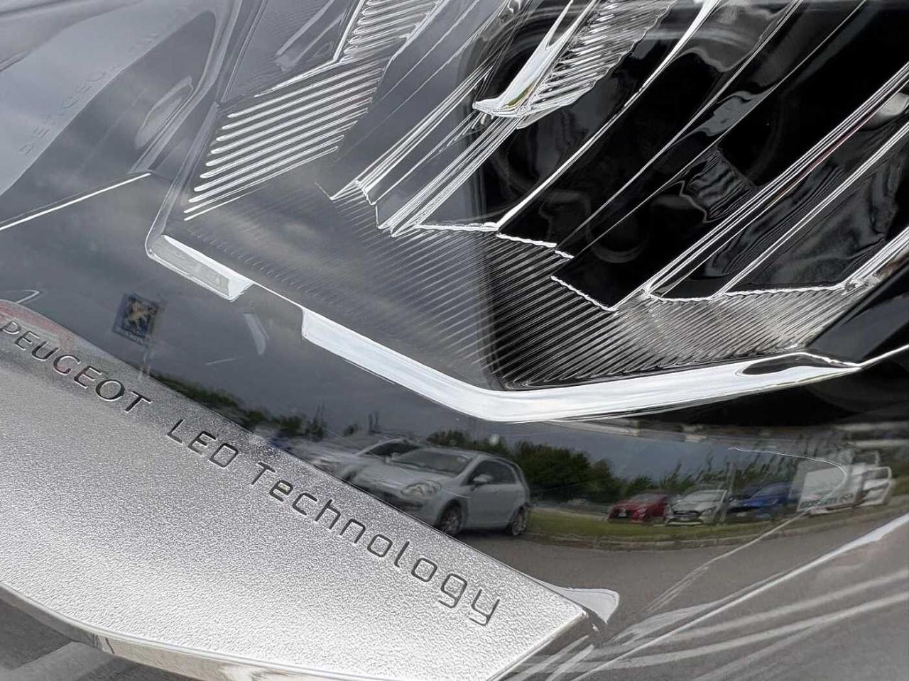 Peugeot Peugeot 3008 usata 15