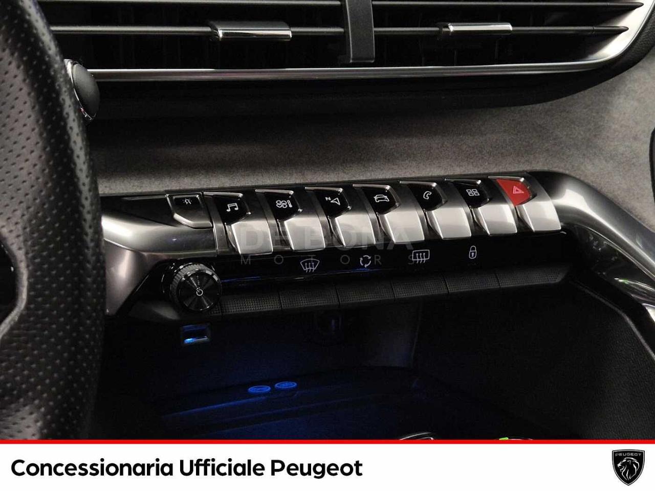 Peugeot Peugeot 3008 usata 12