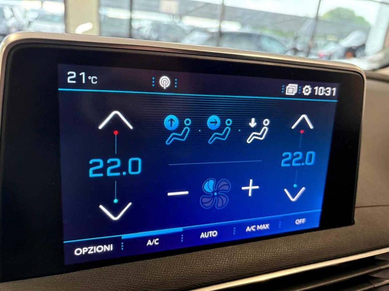 Peugeot 3008 - Foto 3