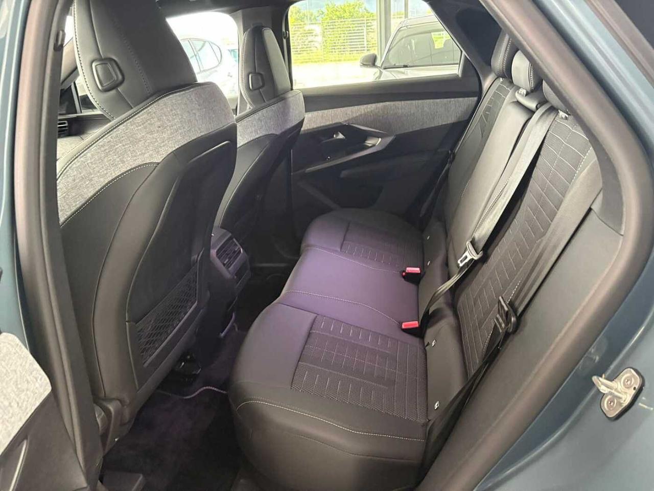 Peugeot 3008 - Foto 3
