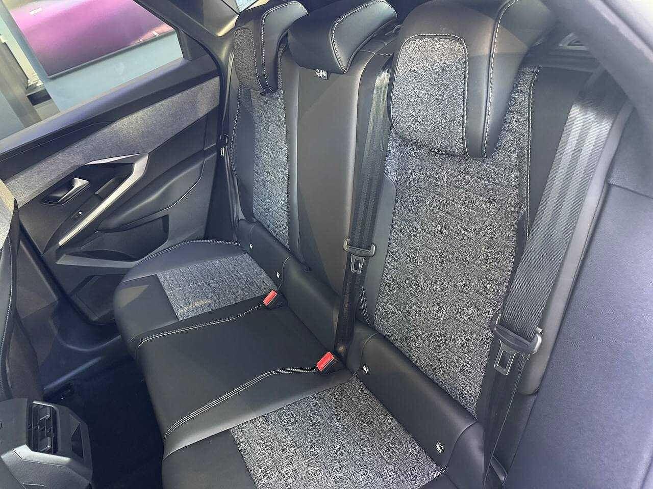 Peugeot 3008 - Foto 2