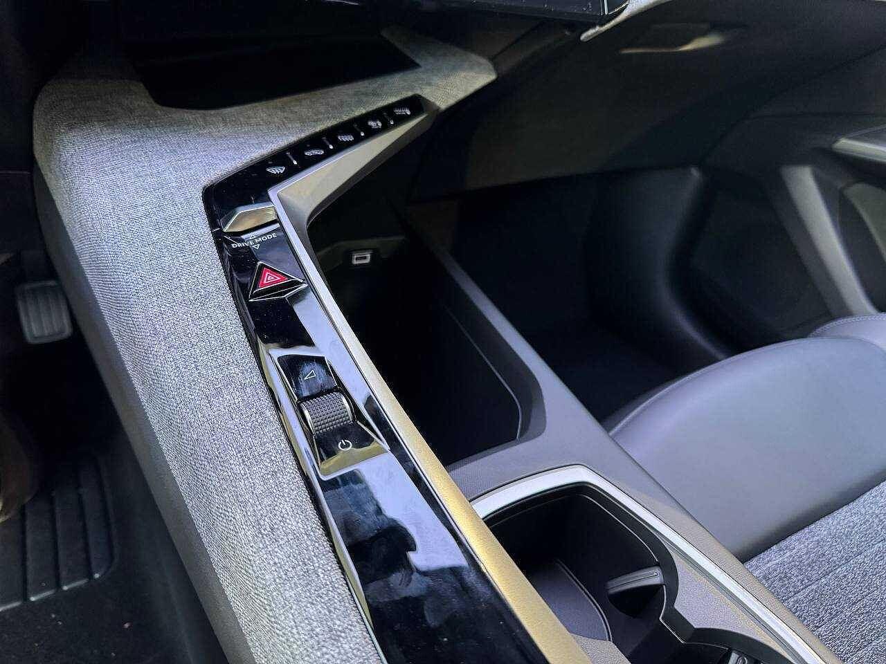 Peugeot 3008 - Foto 3