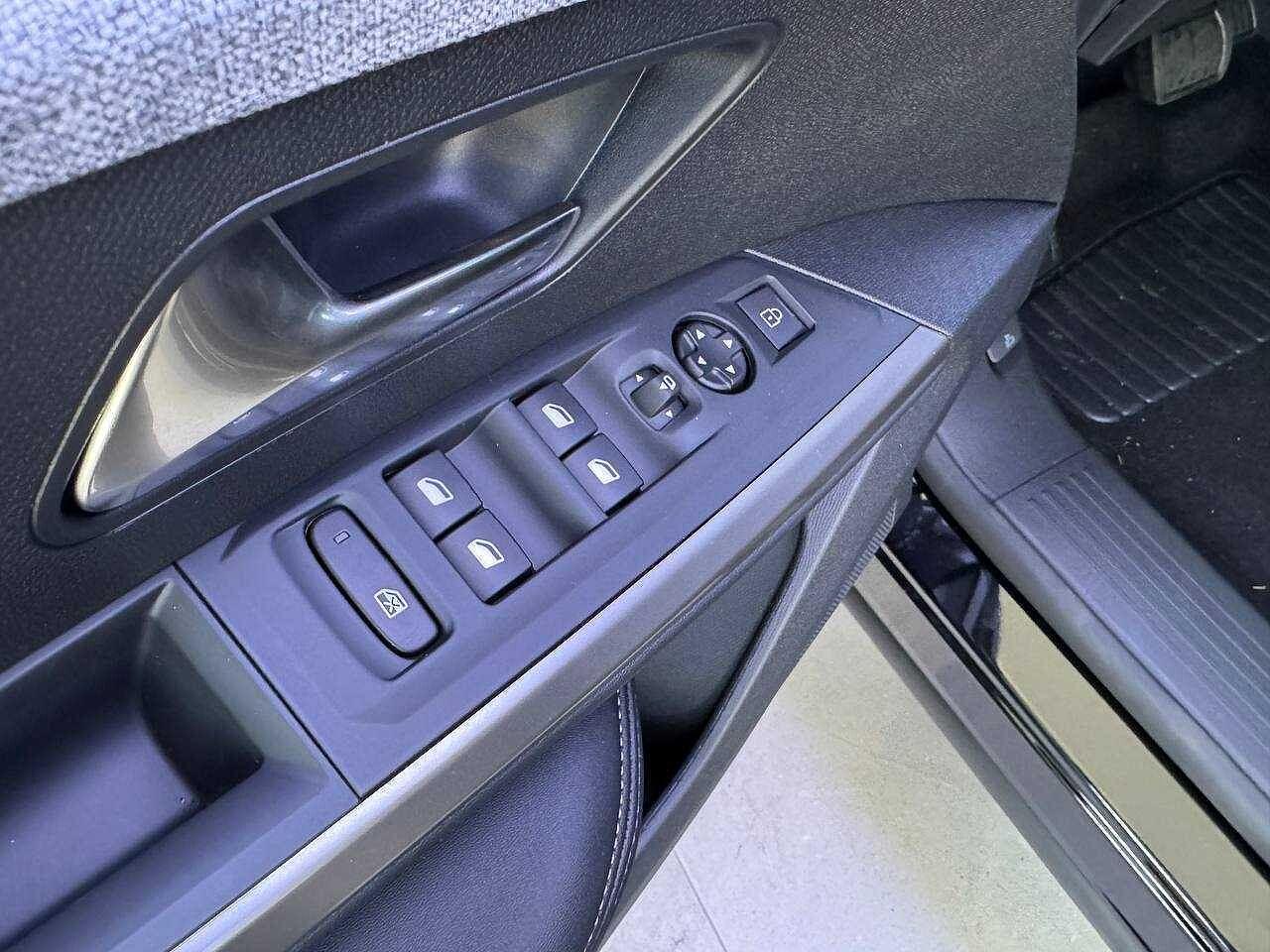 Peugeot 3008 - Foto 4