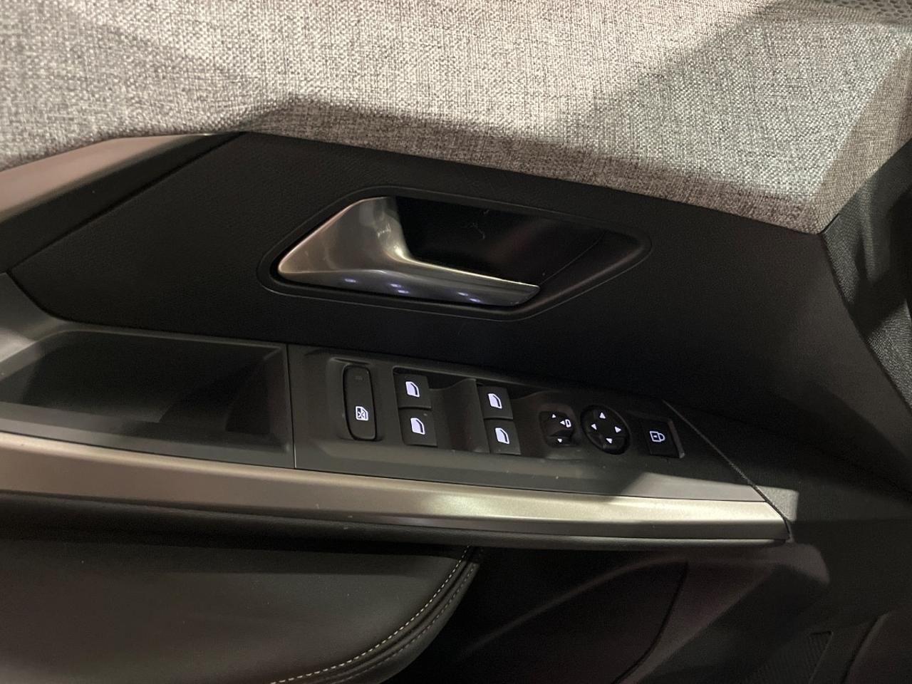 Peugeot Peugeot 3008 usata 6