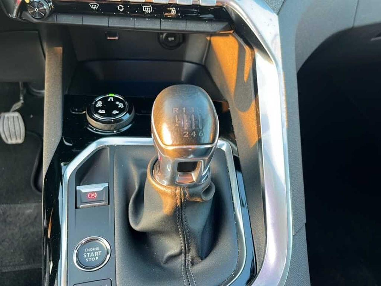 Peugeot Peugeot 3008 usata 6