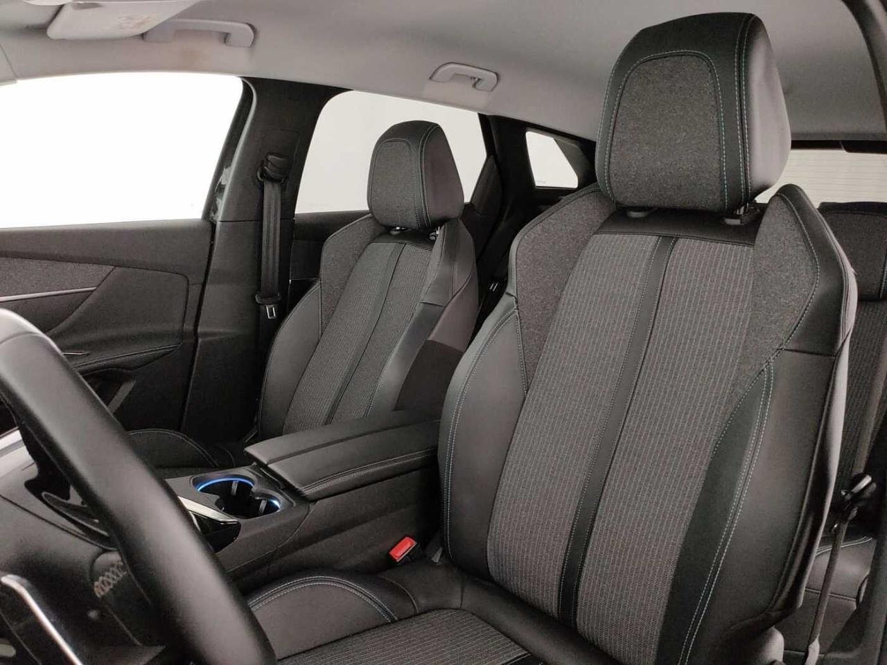 Peugeot Peugeot 3008 usata 12