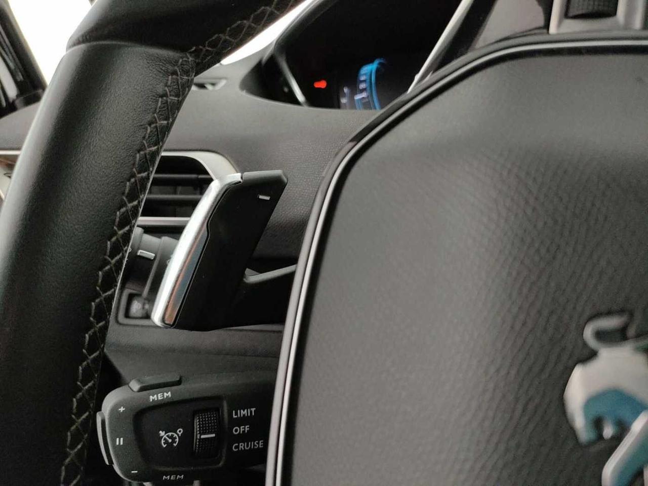 Peugeot Peugeot 3008 usata 19