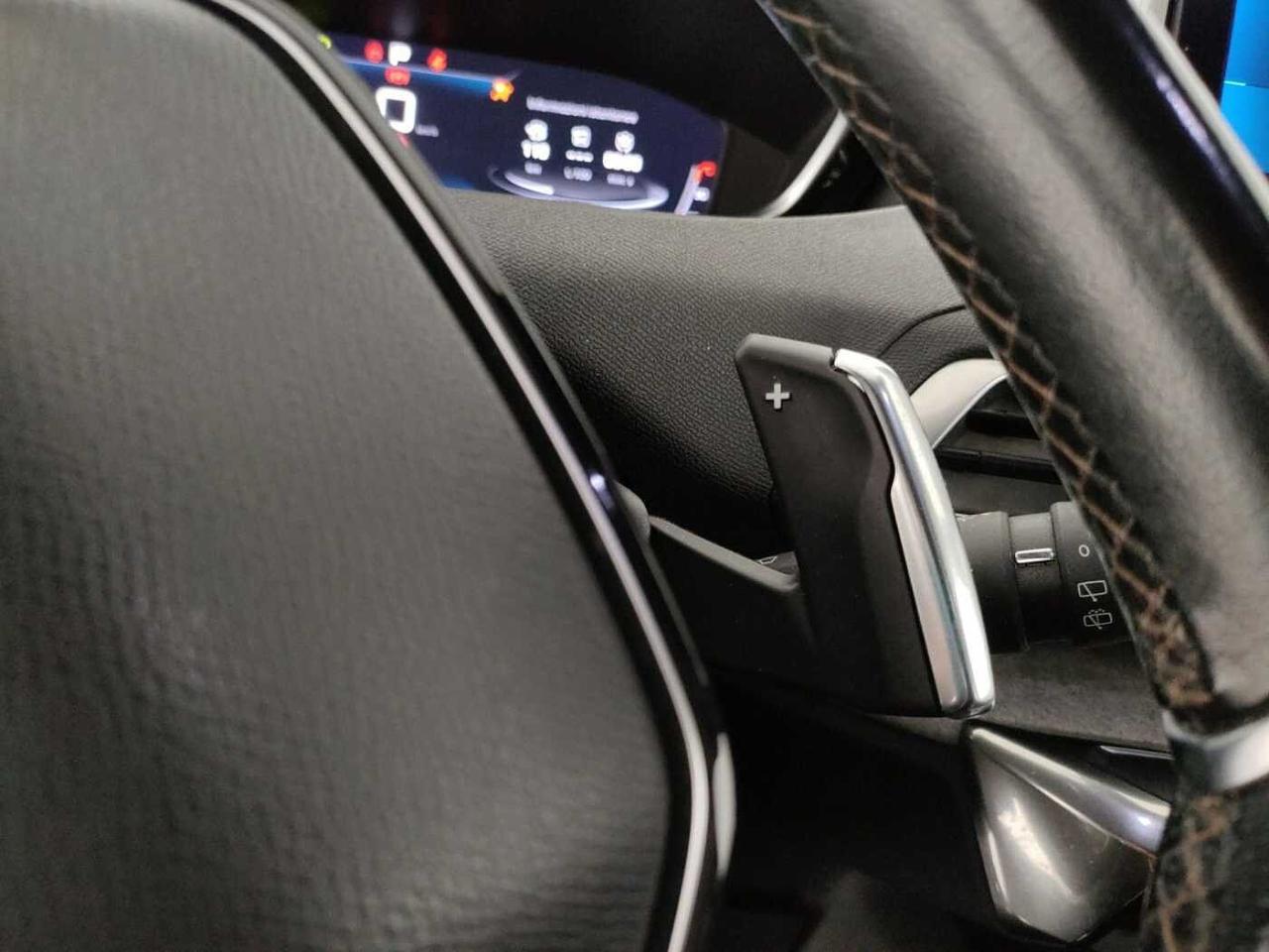 Peugeot Peugeot 3008 usata 18