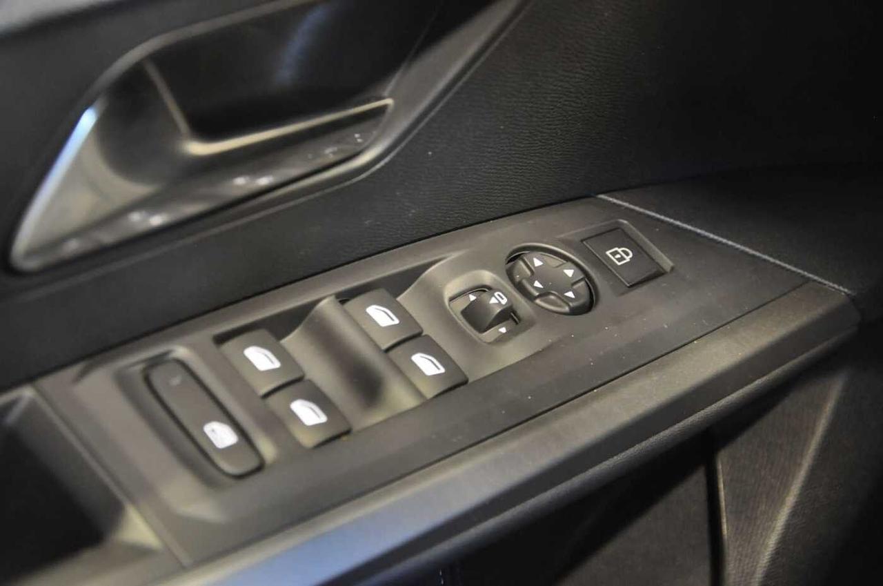 Peugeot Peugeot 3008 usata 14