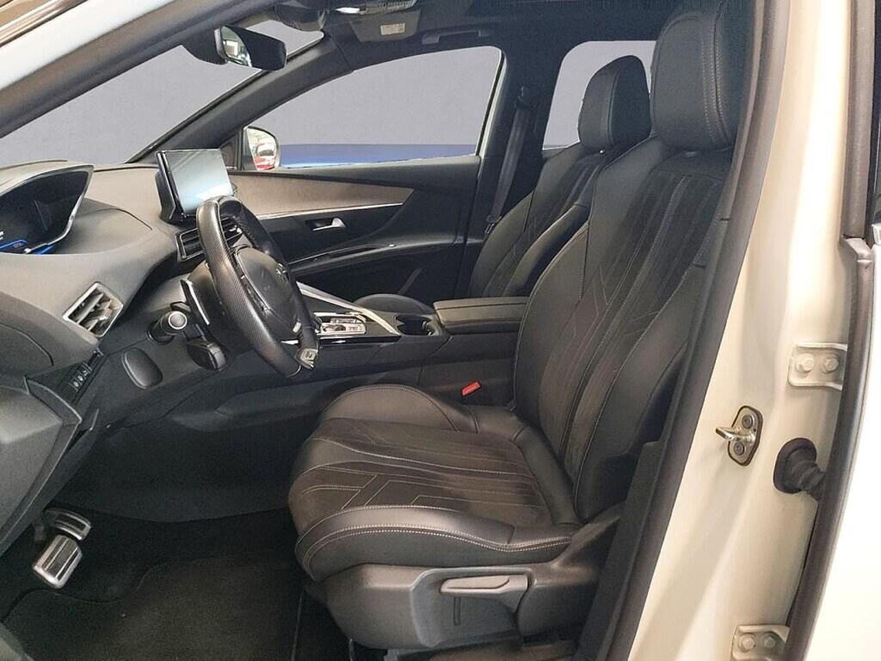 Peugeot 3008 - Foto 2