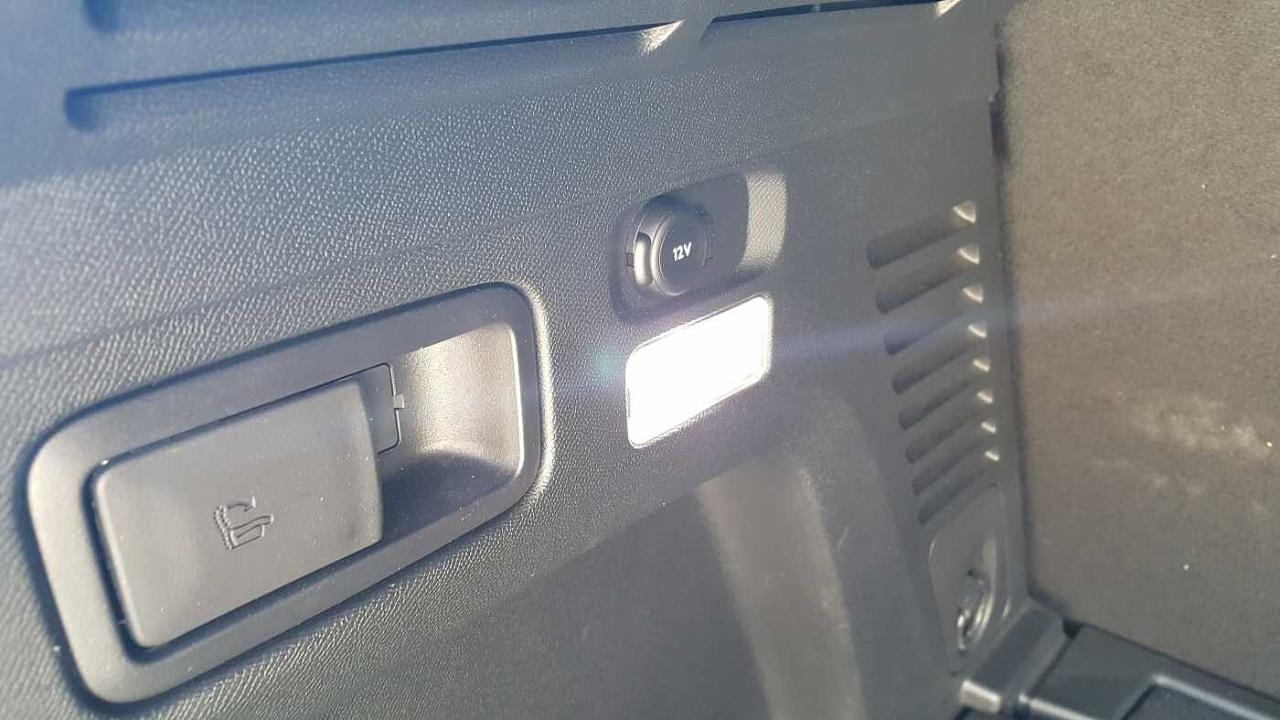 Peugeot Peugeot 3008 usata, con Climatizzatore