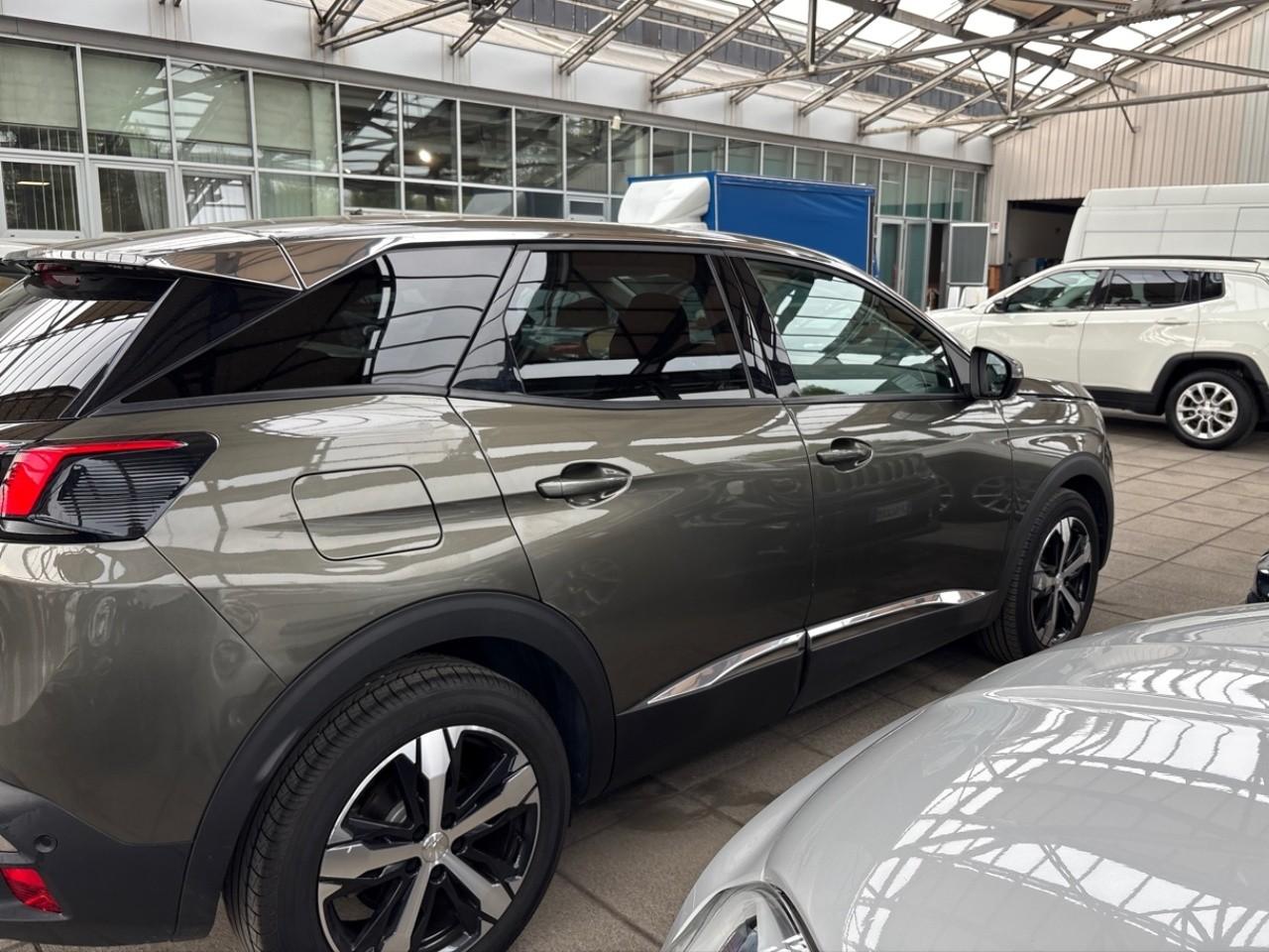 Peugeot Peugeot 3008 usata 18