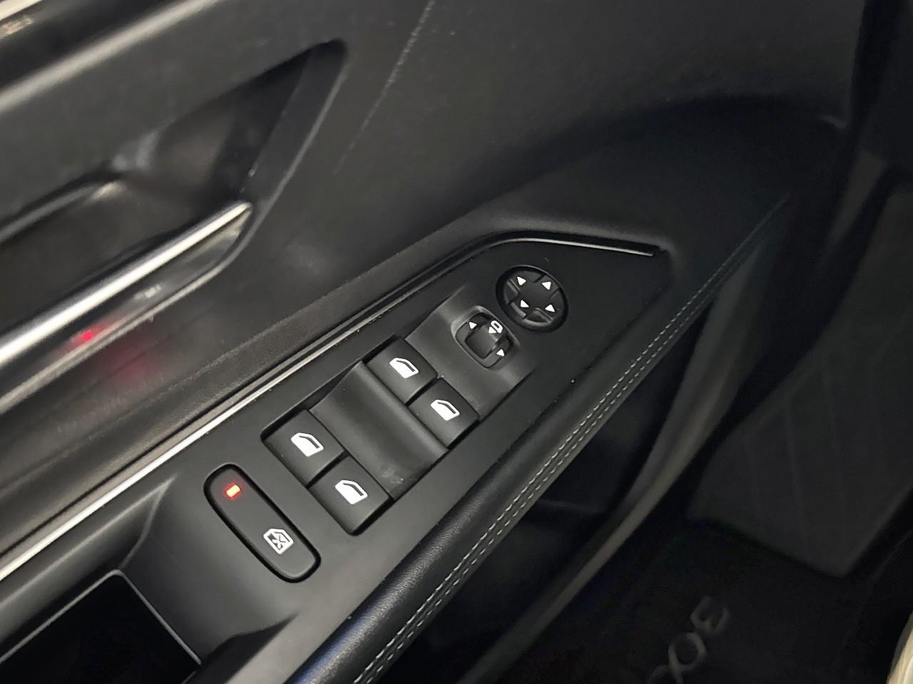 Peugeot Peugeot 3008 usata, con Mirror Screen