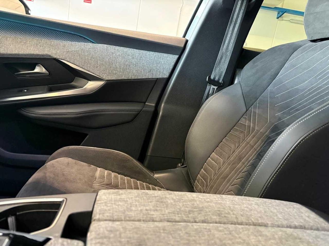 Peugeot Peugeot 3008 usata 5