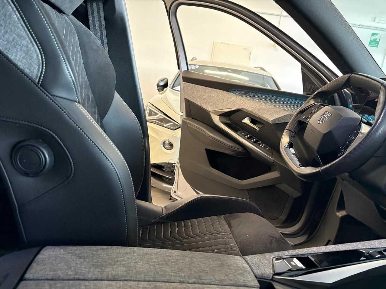 Peugeot Peugeot 3008 usata 10