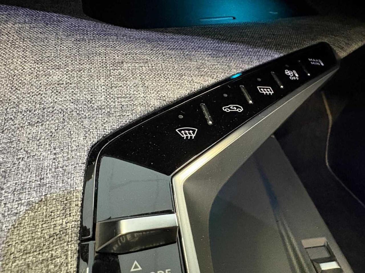 Peugeot Peugeot 3008 usata 17