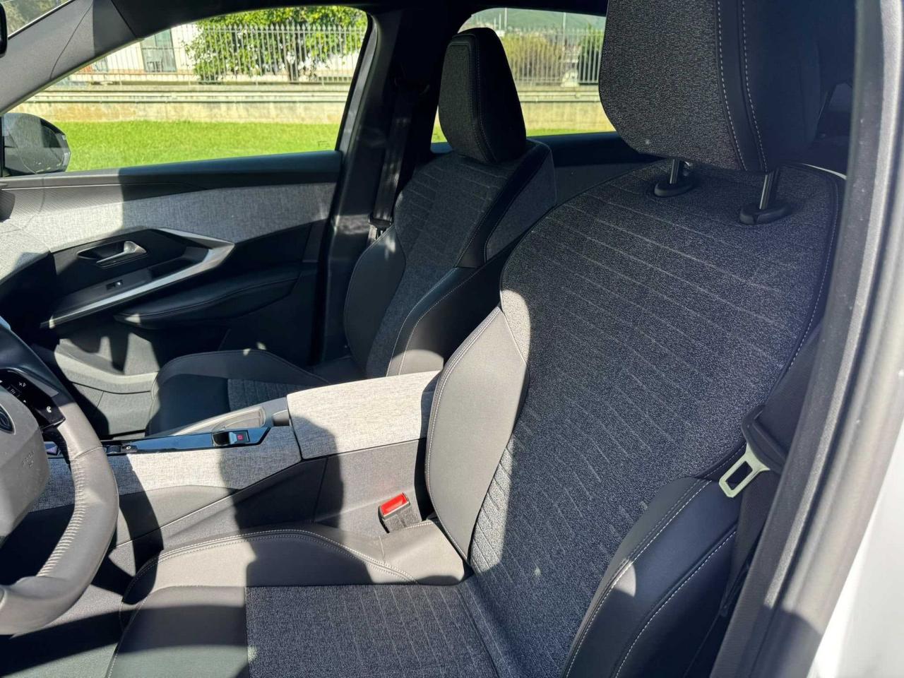 Peugeot Peugeot 3008 usata 21