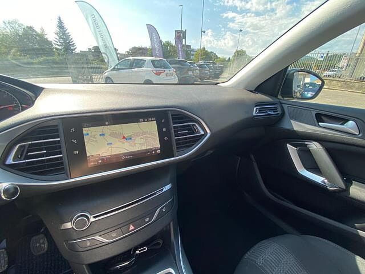 Peugeot Peugeot 308 usata 13