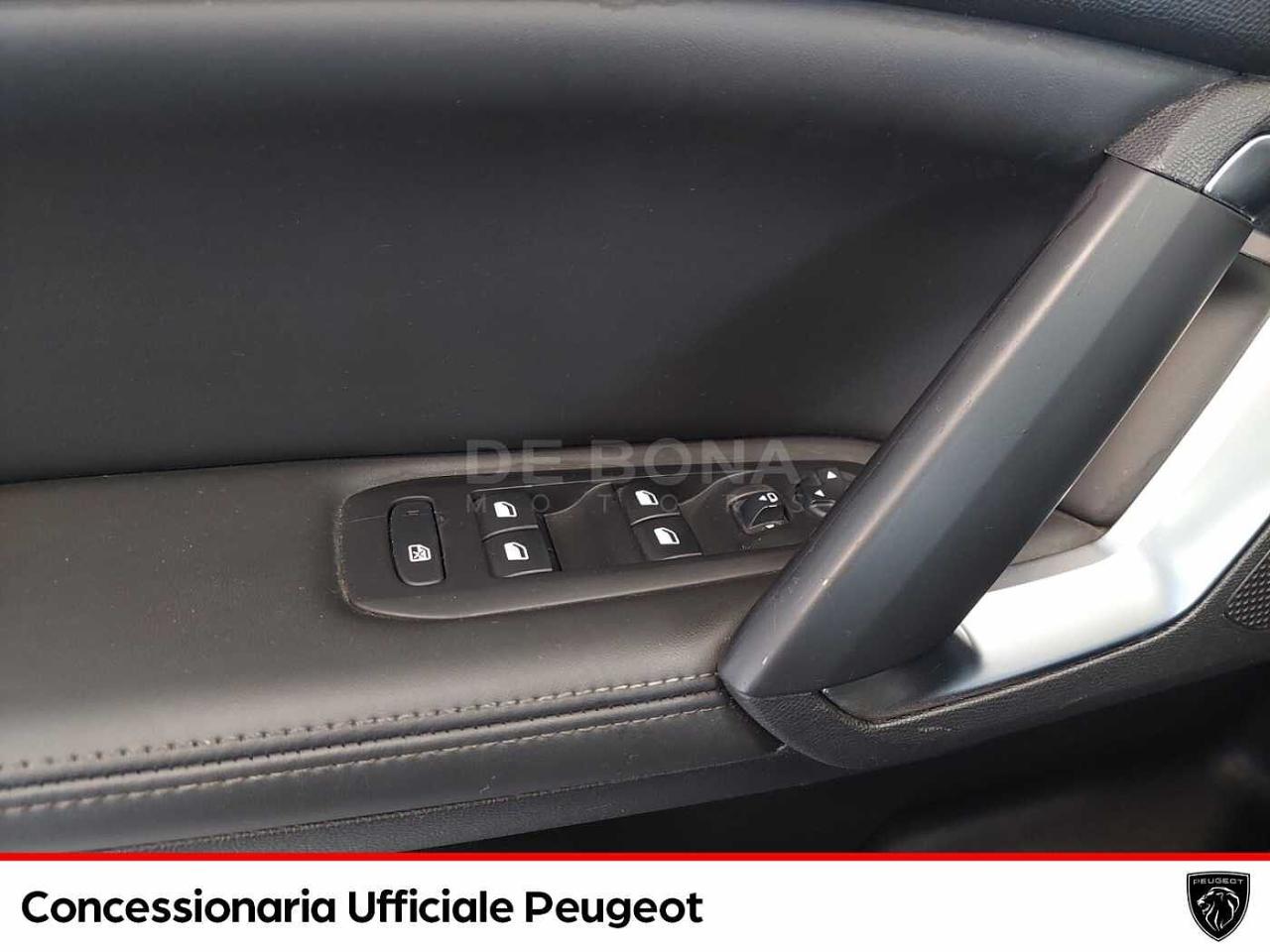 Peugeot Peugeot 308 usata 12