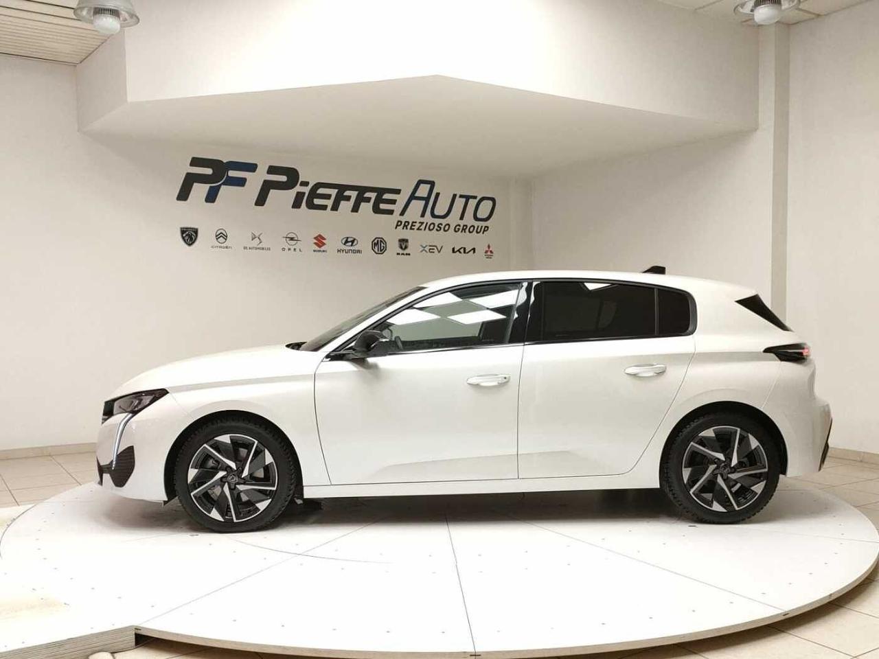 Peugeot Peugeot 308 usata, con accensione automatica luci di emergenza in caso di forte decelerazione