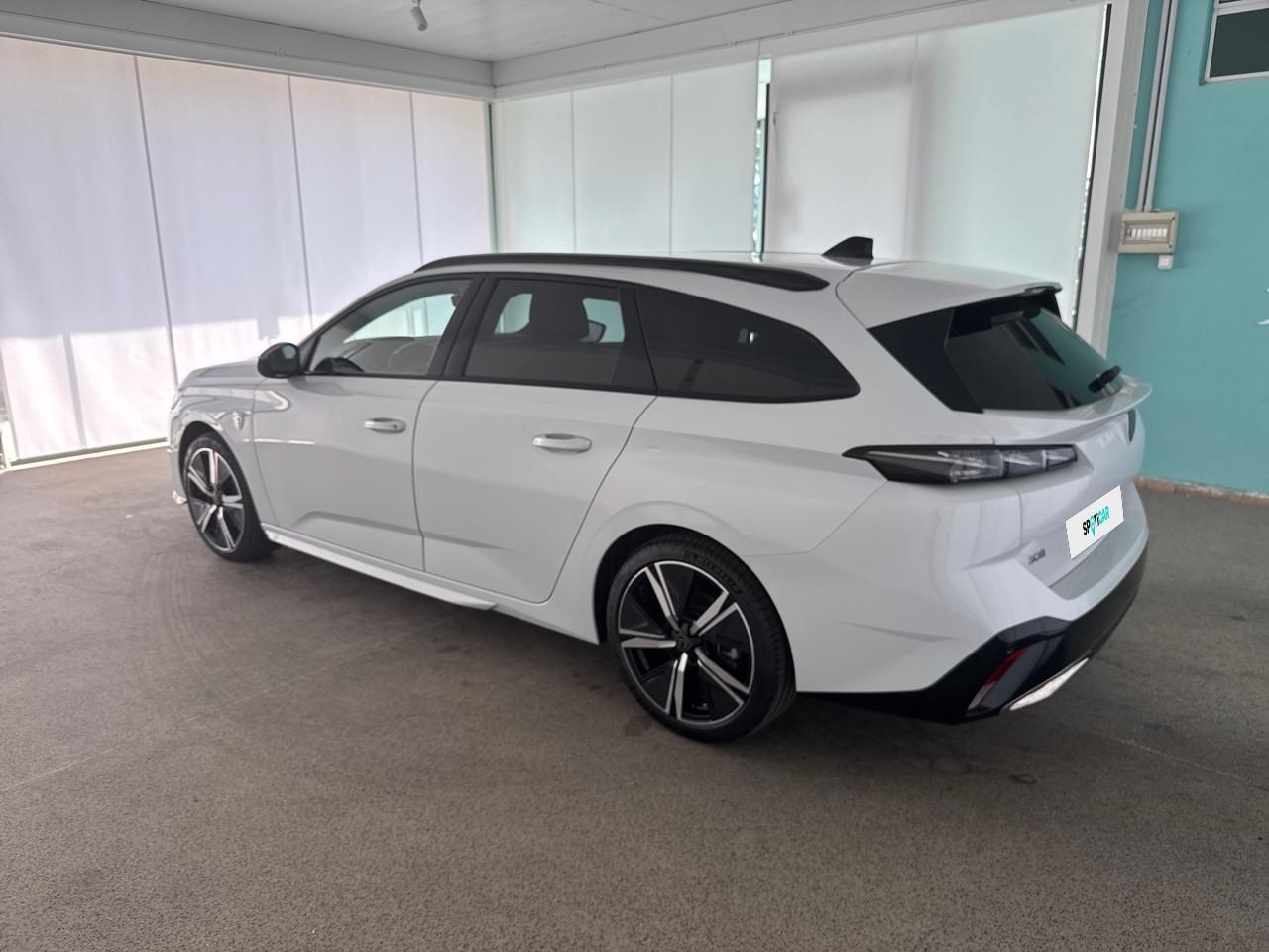 Peugeot Peugeot 308 usata, con bracciolo posteriore