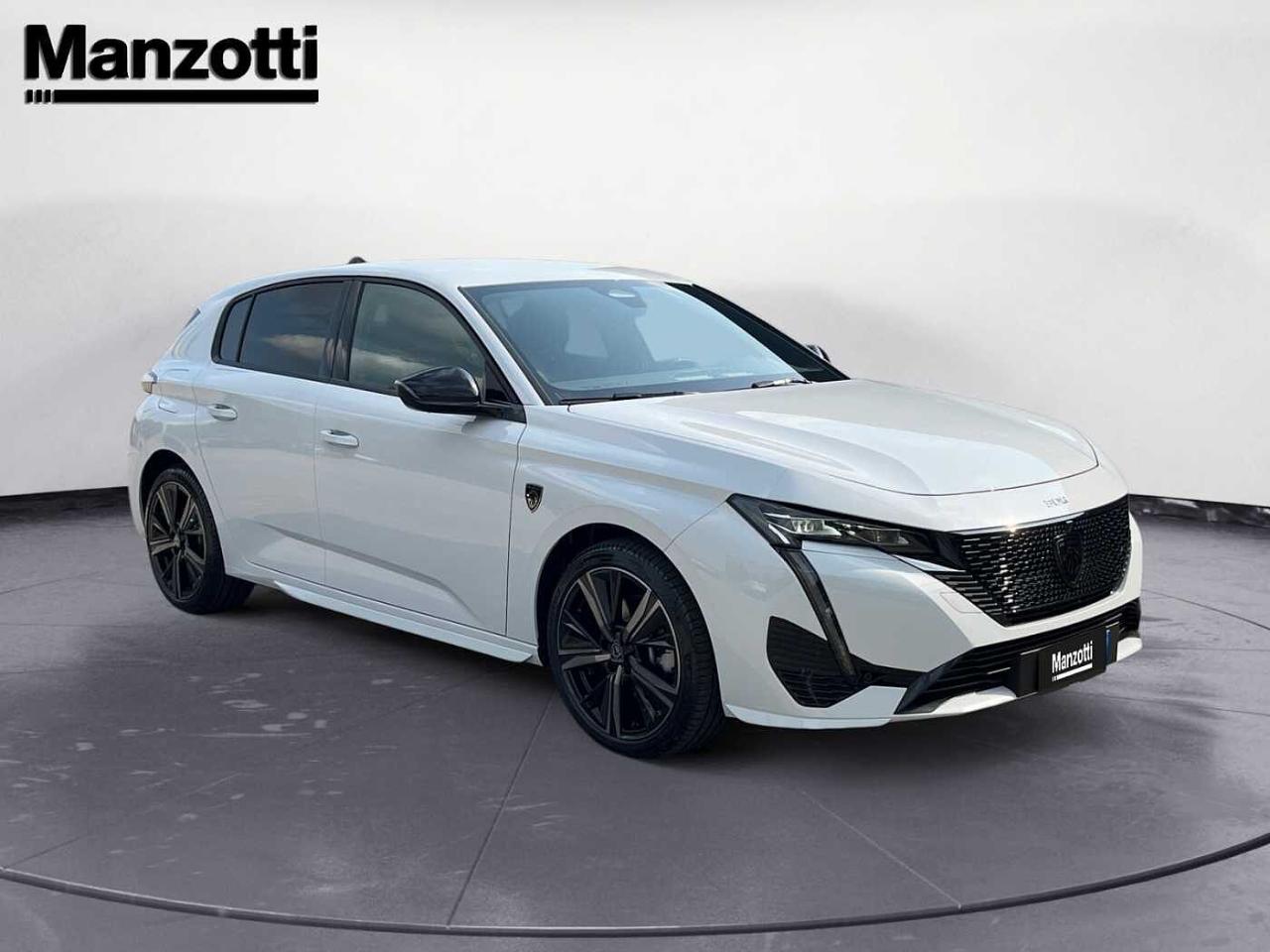 Peugeot Peugeot 308 usata, con appoggiagomiti centrale posteriore con passaggio sci