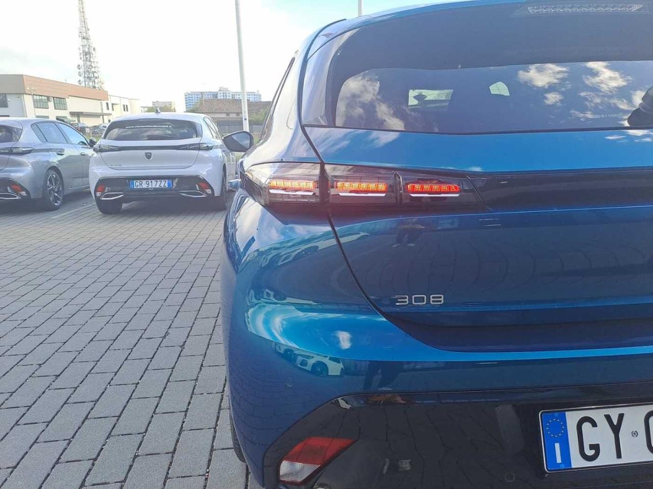 Peugeot Peugeot 308 usata, con abs, ref, afu e esp (include hill assist)
