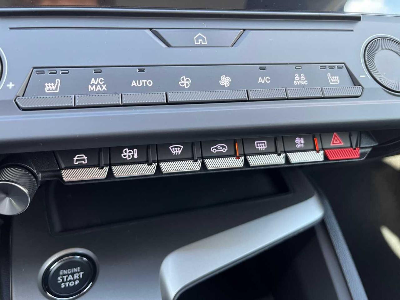 Peugeot Peugeot 308 usata, con alzacristalli anteriori e posteriori elettrici antipizzicamento con comando sequenziale