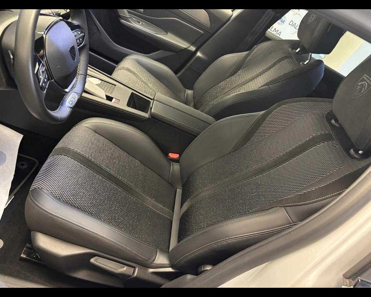 Peugeot Peugeot 308 usata, con interno in pelle