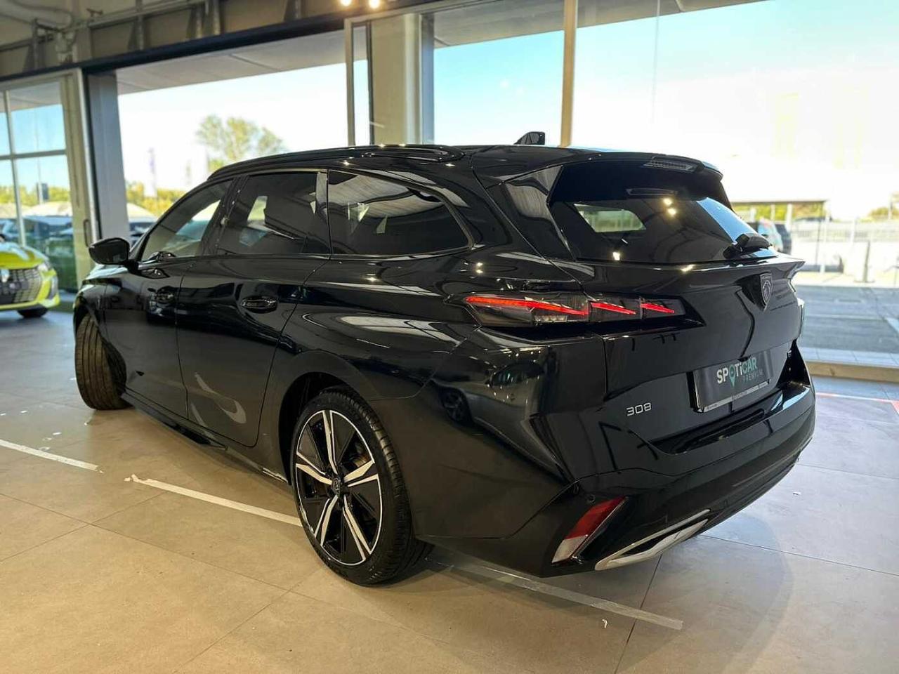 Peugeot Peugeot 308 usata, con alette parasole con luci integrate