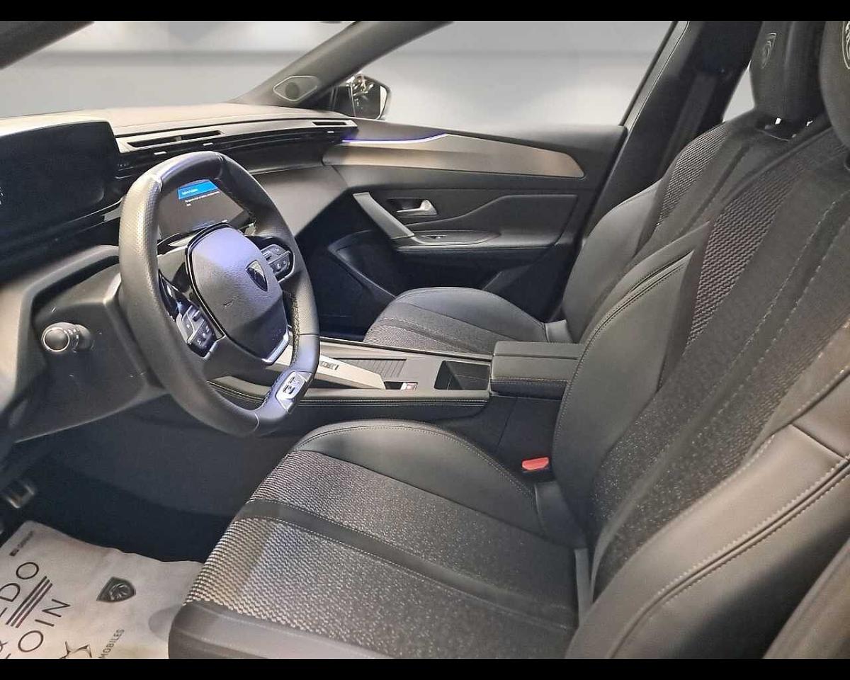 Peugeot Peugeot 308 usata, con rilevazione dei segnali stradali