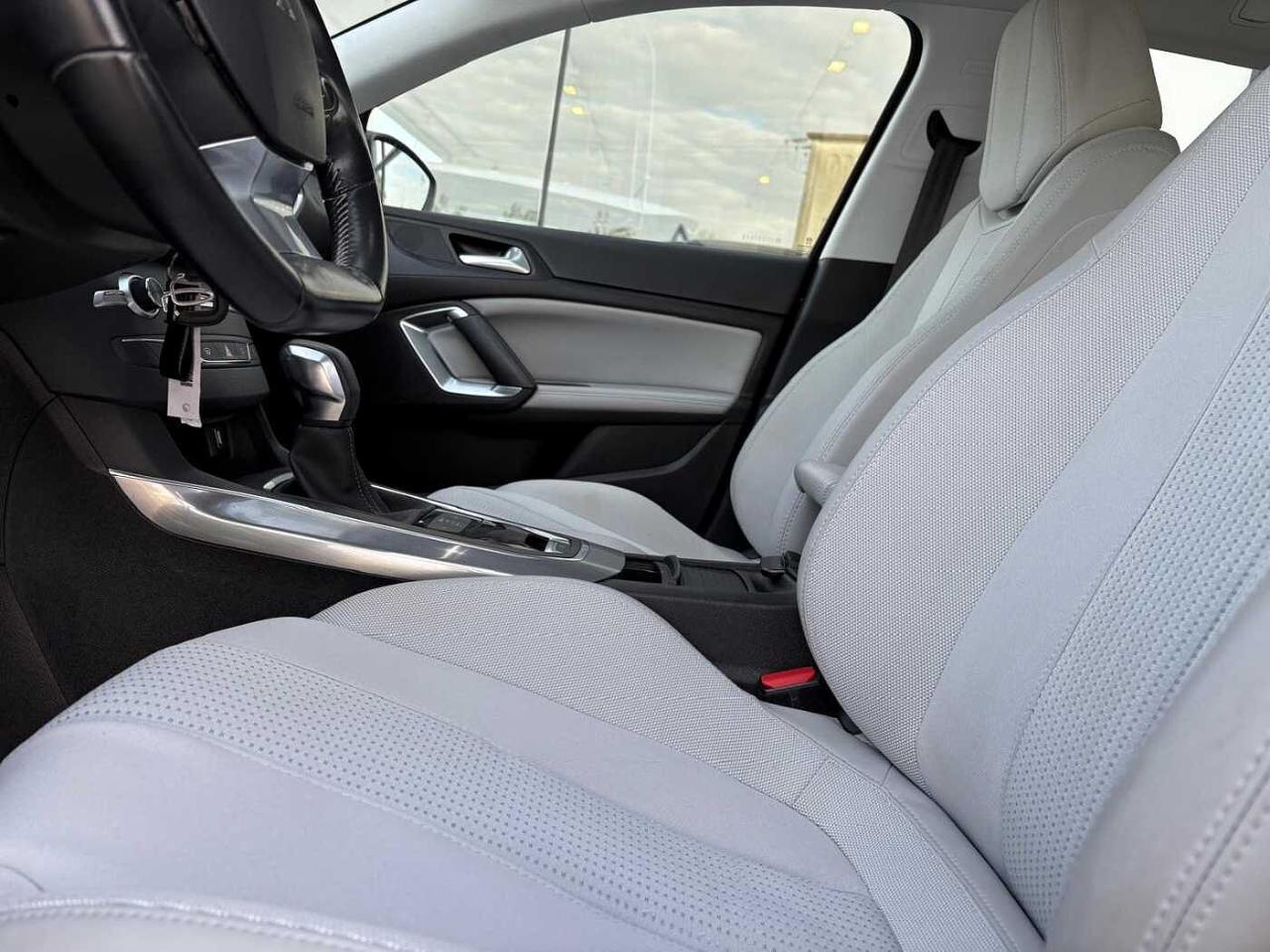 Peugeot Peugeot 308 usata, con accelerazione: 9.7