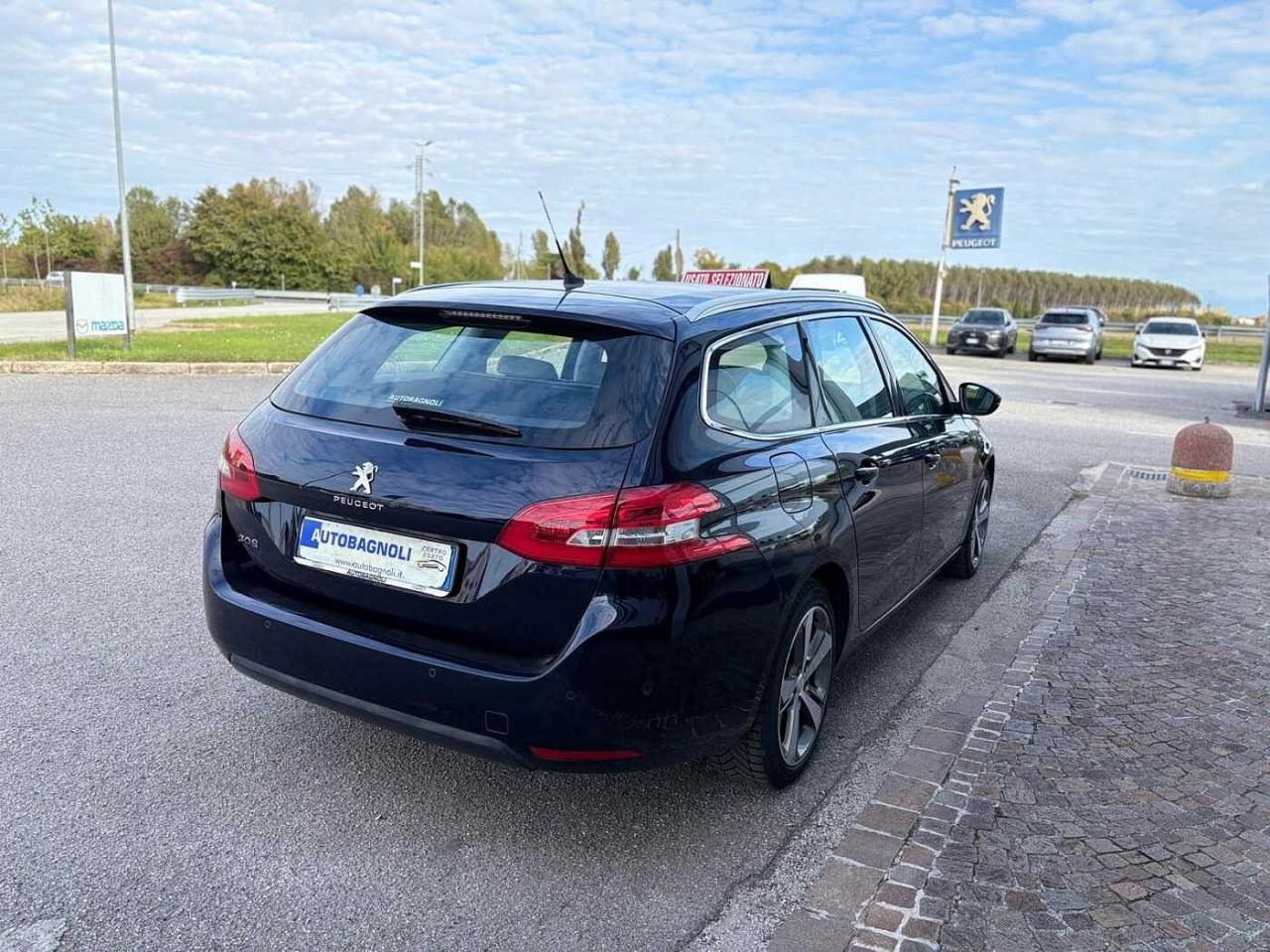 Peugeot Peugeot 308 usata, con assistenza alla frenata
