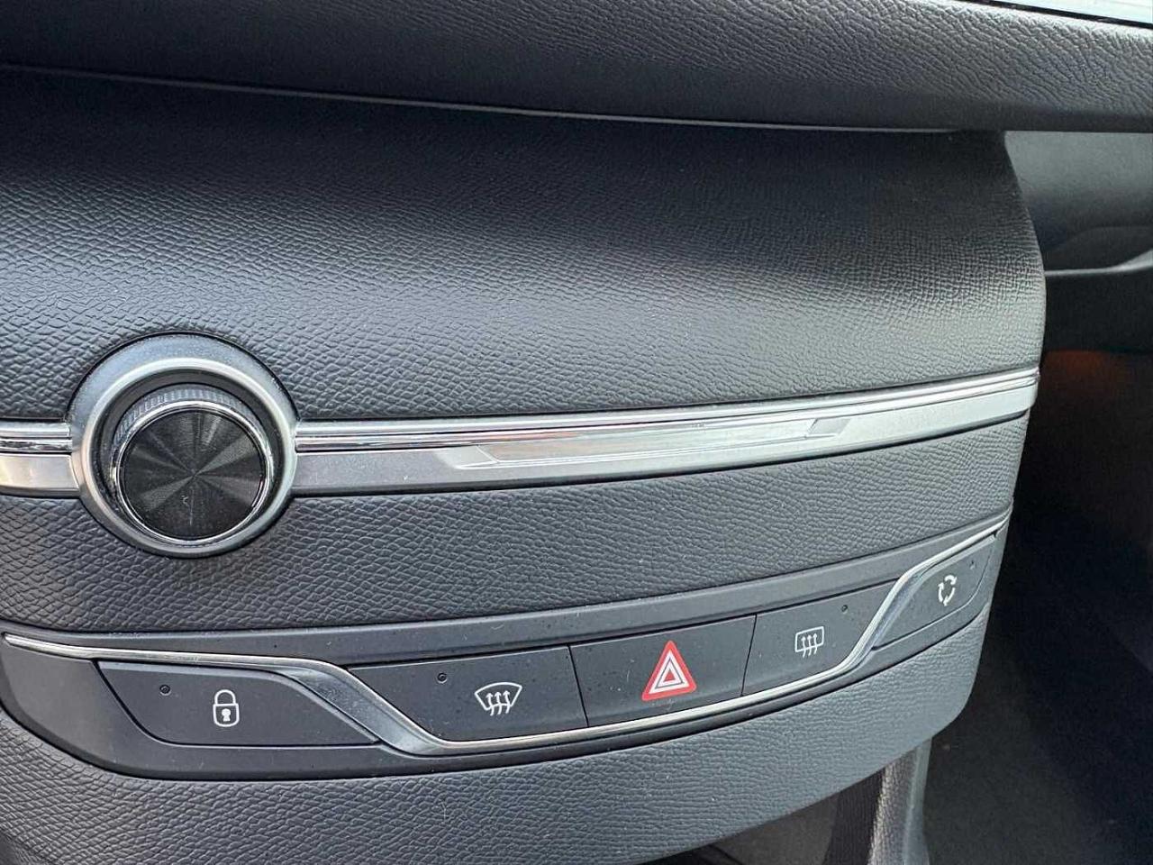 Peugeot Peugeot 308 usata, con cassetto portaoggetti refrigerato