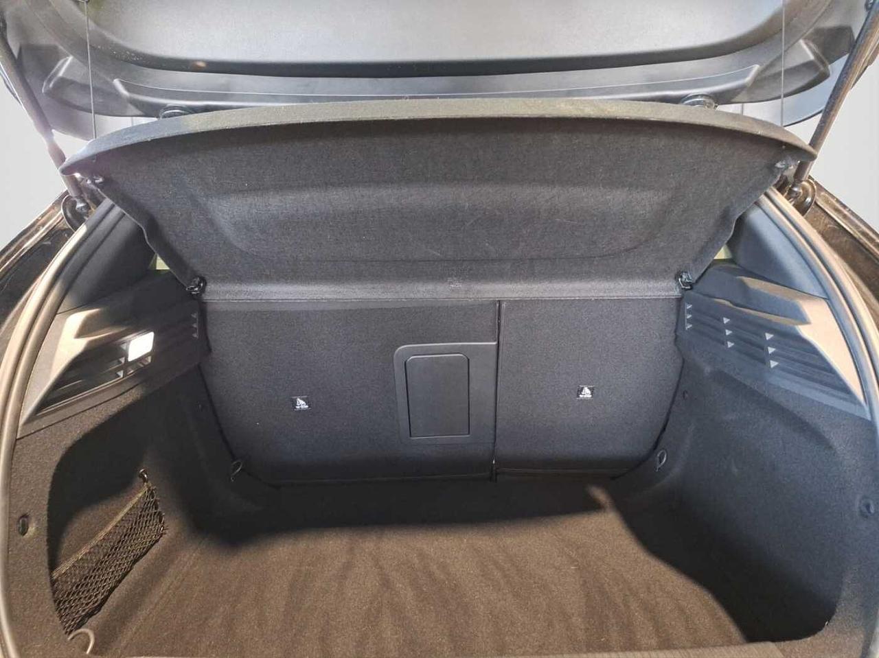 Peugeot Peugeot 308 usata, con abs, ref, afu e esp (include hill assist)