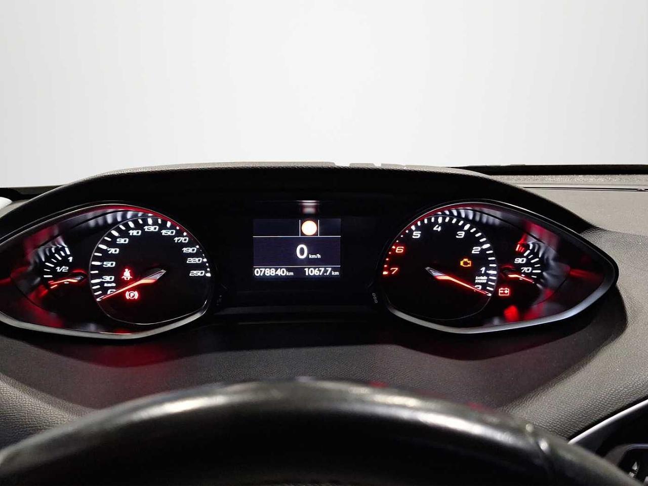 Peugeot Peugeot 308 usata, con 3d connected navigation con peugeot connect sos & assistance (con mirrorscreen)