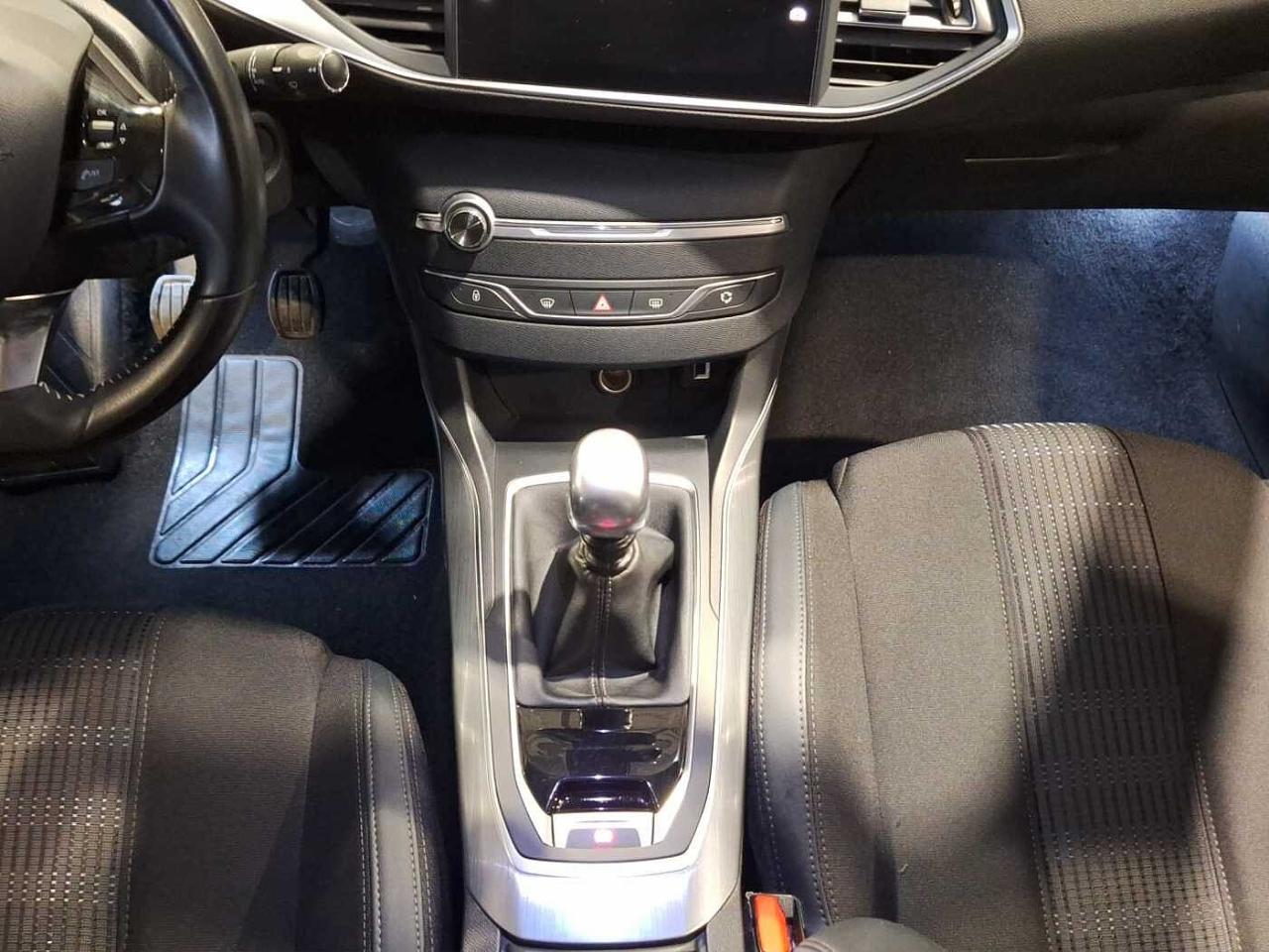 Peugeot Peugeot 308 usata, con 5 sedili