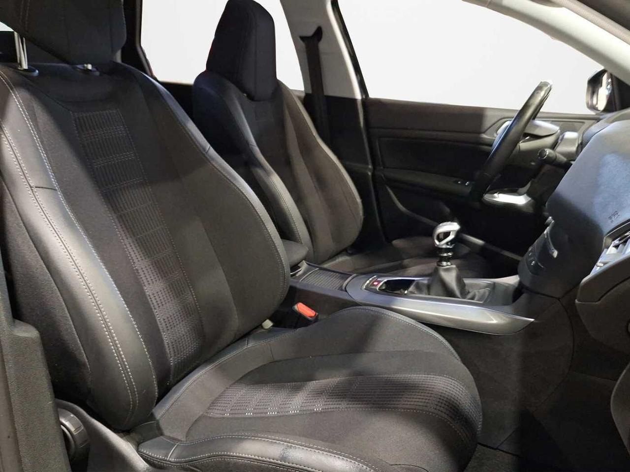 Peugeot Peugeot 308 usata, con 6 marce