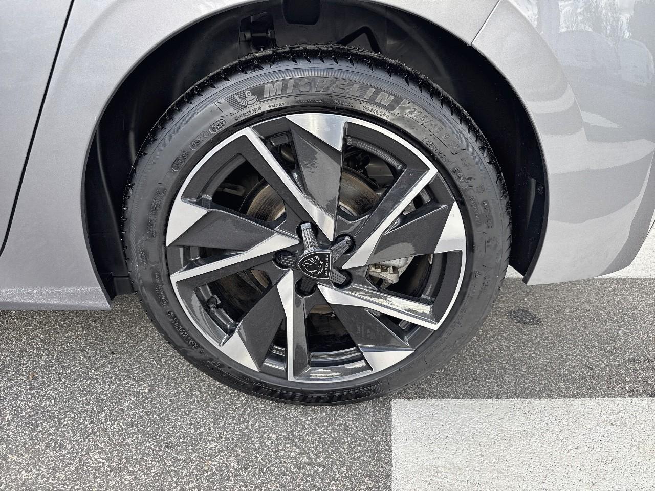 Peugeot Peugeot 308 usata, con 4 freni a disco con 2 dischi ventilati