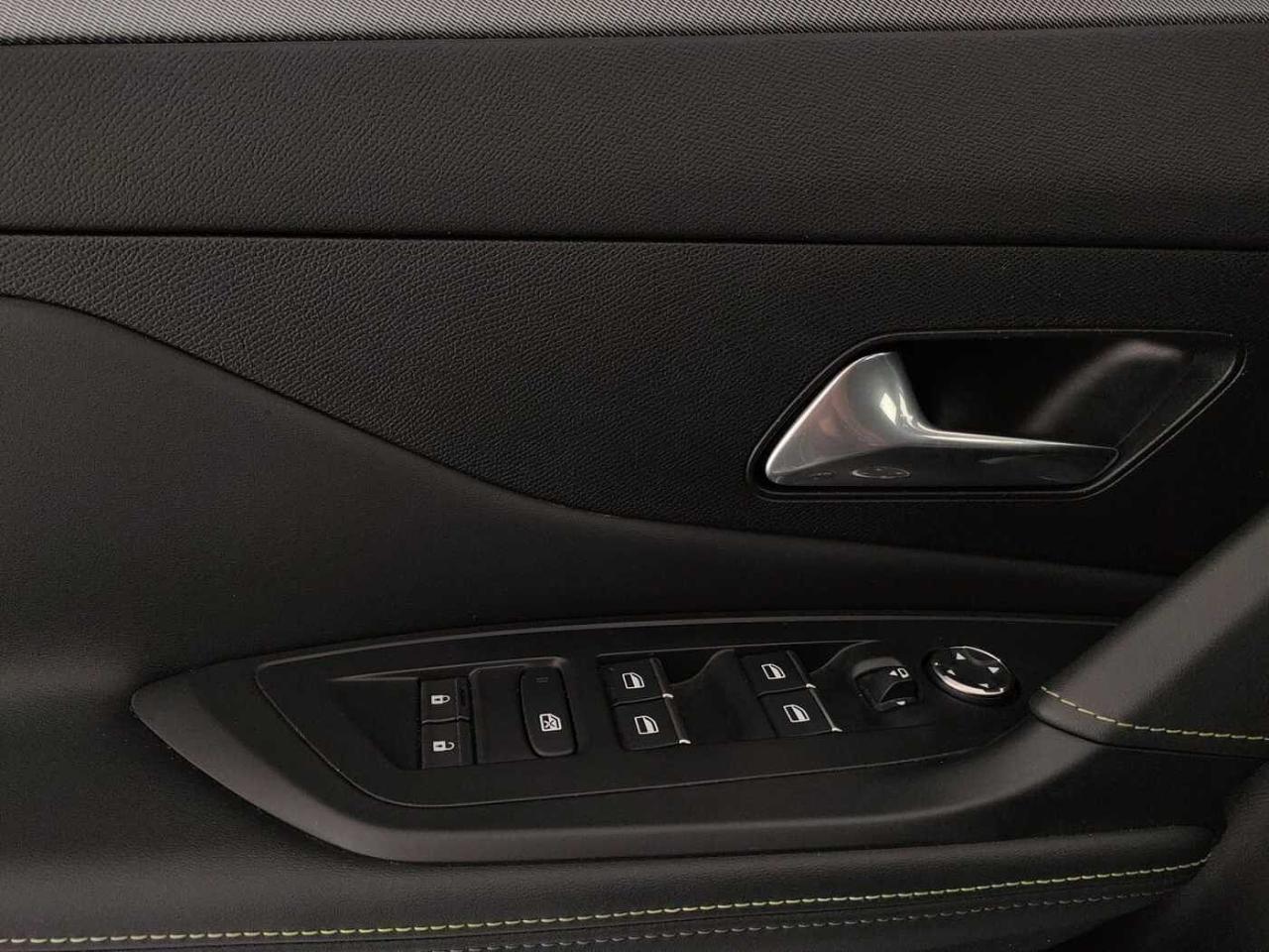 Peugeot Peugeot 308 usata, con Tettuccio apribile