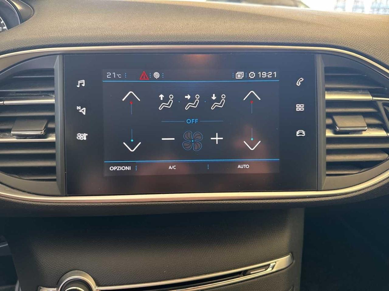 Peugeot Peugeot 308 usata, con Rivestimento interno