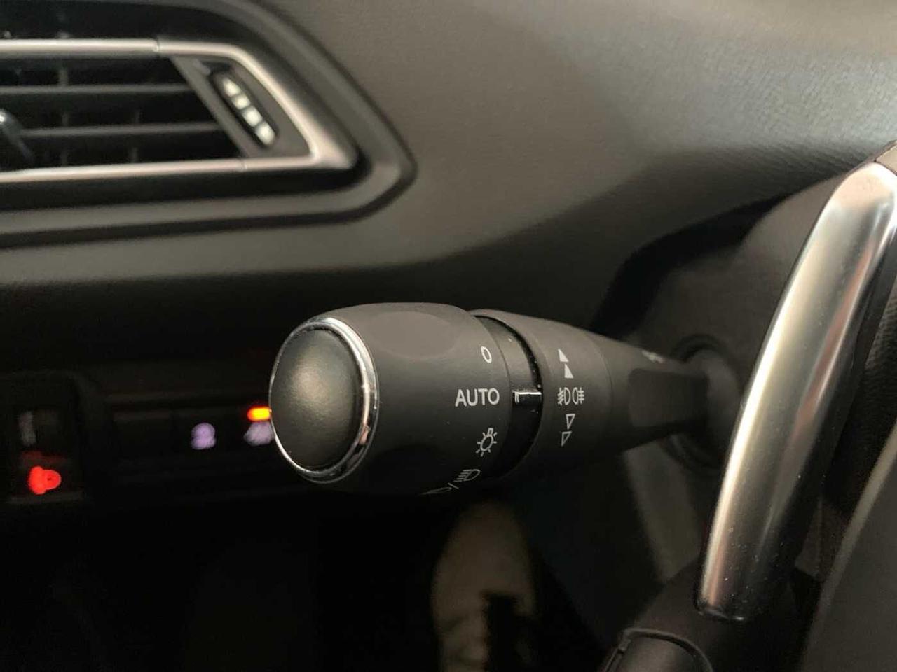 Peugeot Peugeot 308 usata, con Sistema Keyless