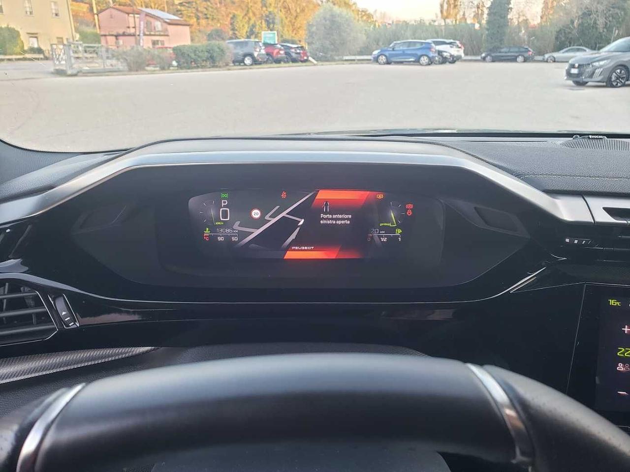 Peugeot Peugeot 308 usata, con Caricabatterie di bordo da 22 kW